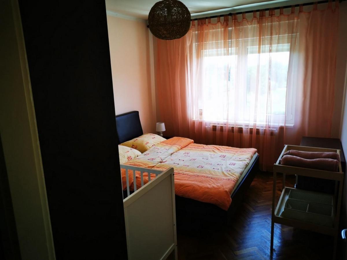 카를로바츠 Apartmant Sandra - Big Terace And Free Parking 아파트 외부 사진